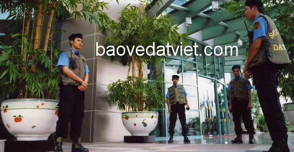 Dịch vụ bảo vệ nhà riêng