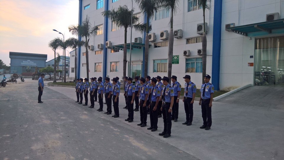 Không thuê bảo vệ dịch vụ khi chưa biết những điều sau